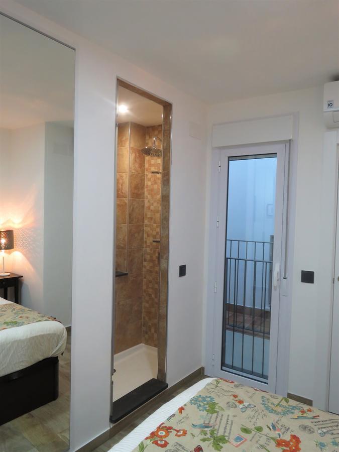 Living Sevilla Apartments Hercules Exterior photo